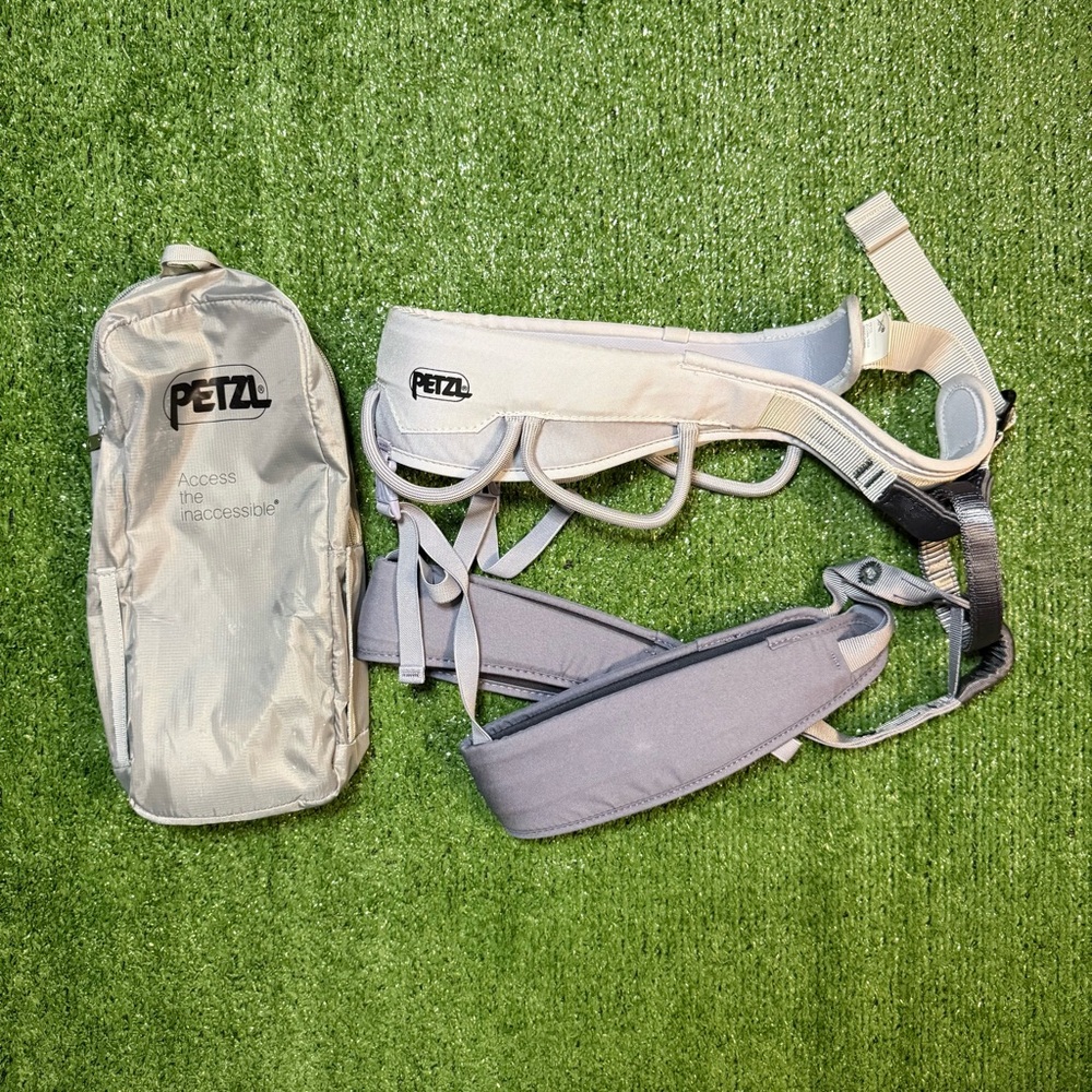 Petzl Climbing Harness with Bag - Womens
